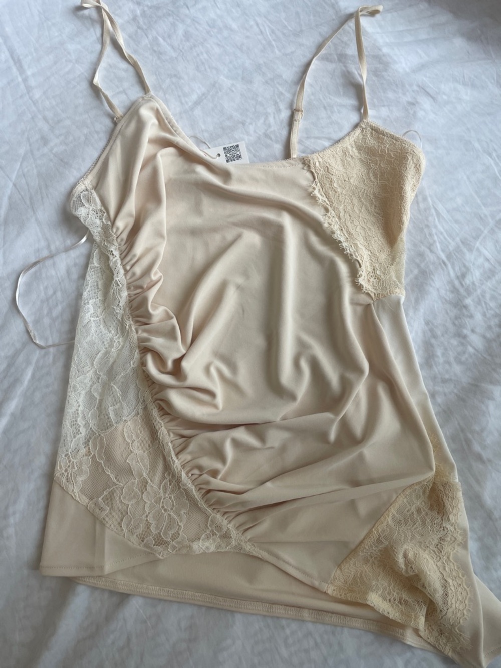 Light Cream Lace-Trim Slip Camisole with Adjustable Straps